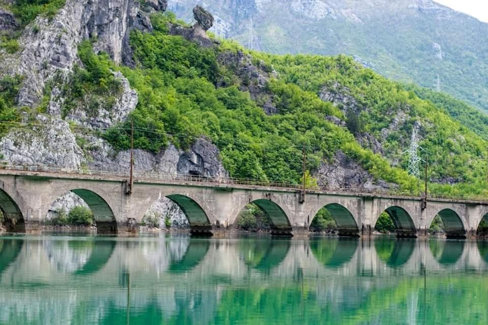 Apartmani Pocitelj Capljina Bagian luar foto